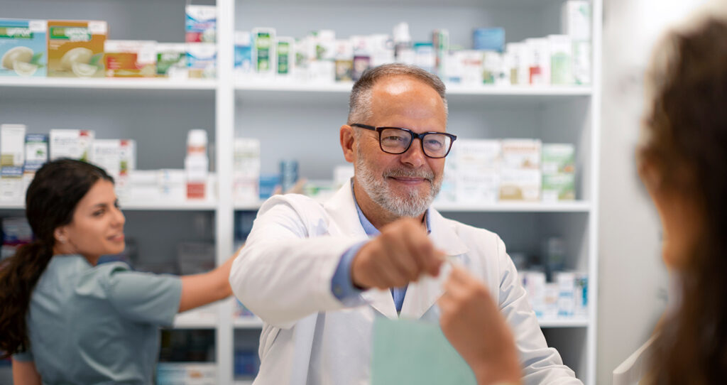 Gestão integrada nas farmácias: vender mais conectando loja física e digital.